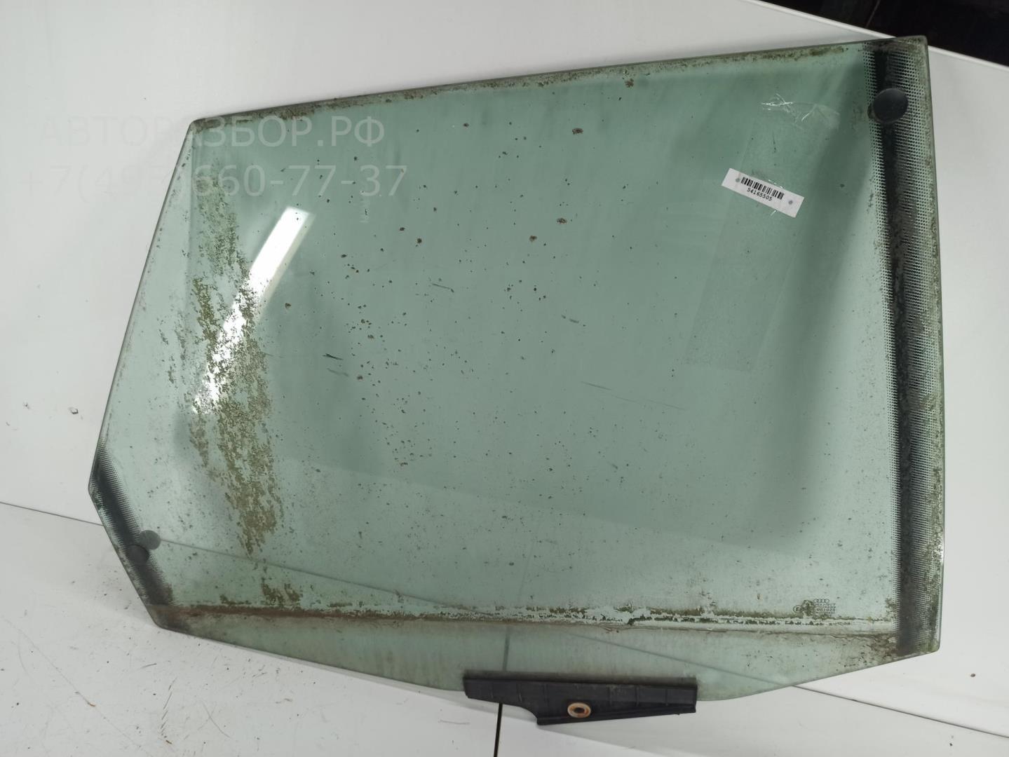 Стекло двери задней правой