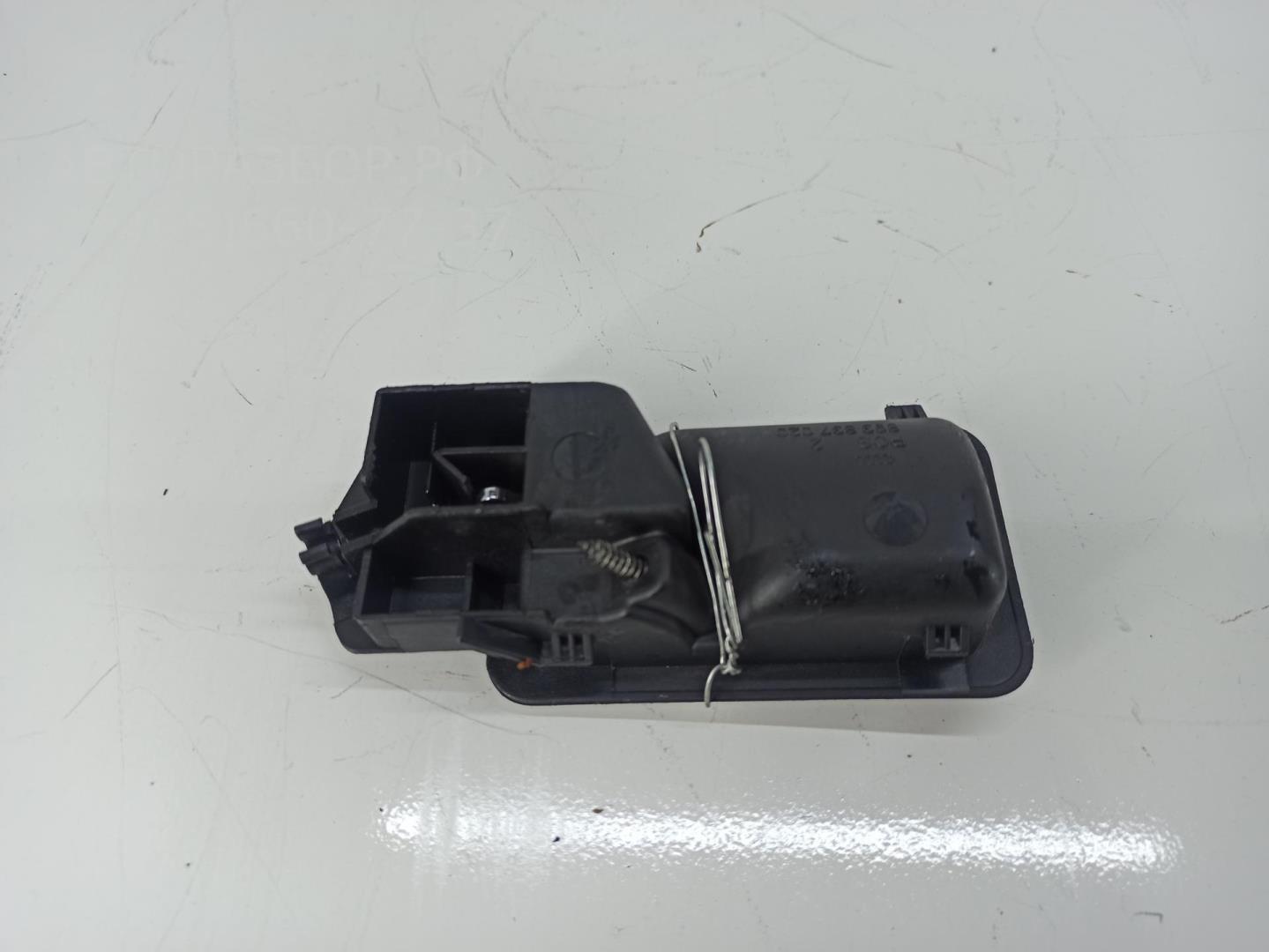 Ручка двери задней внутренняя правая