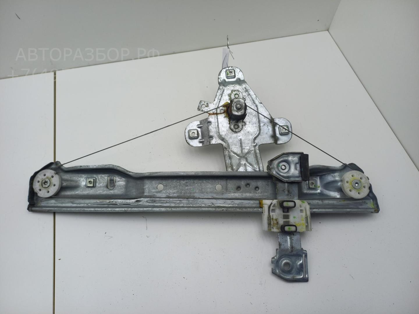 Стеклоподъемник механ. задний левый