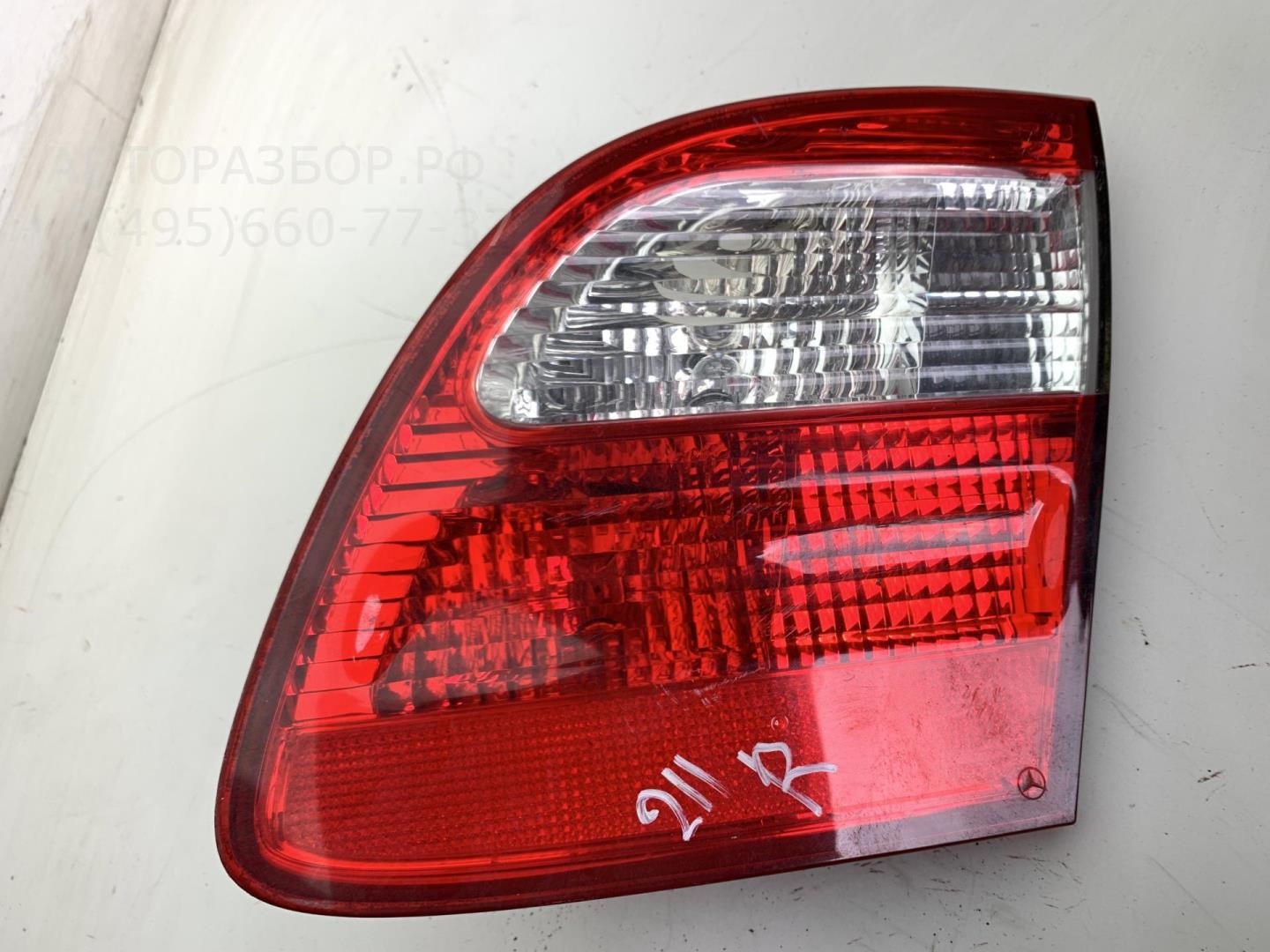 Фонарь задний внутренний правый