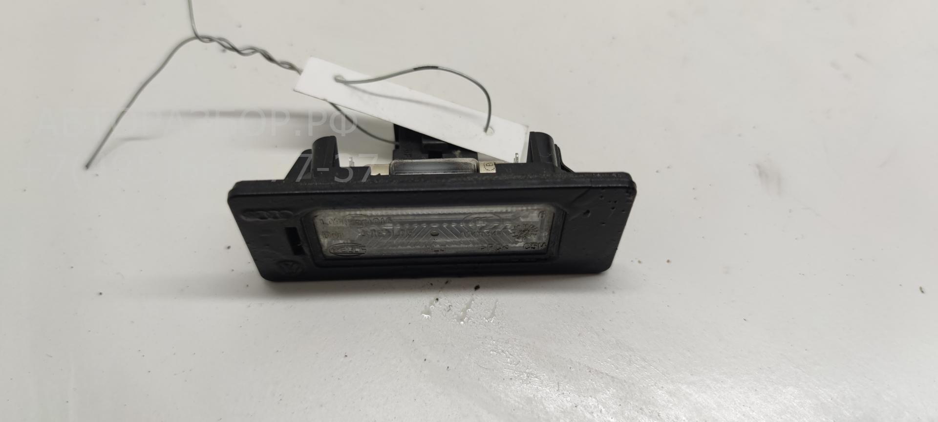 Фонарь подсветки номера