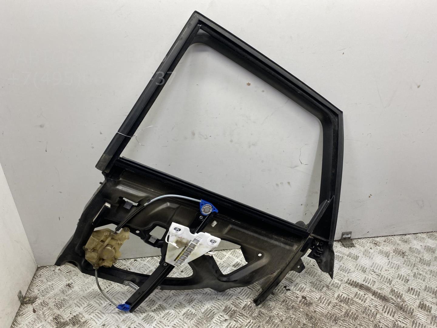 Стеклоподъемник электр. задний левый