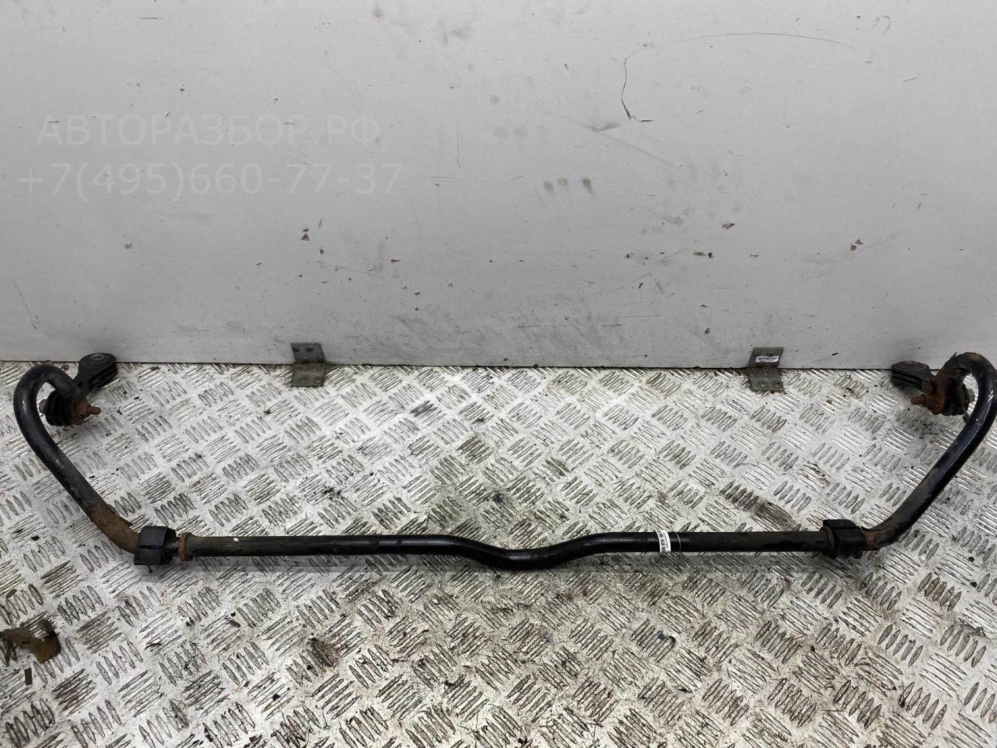 Стабилизатор передний