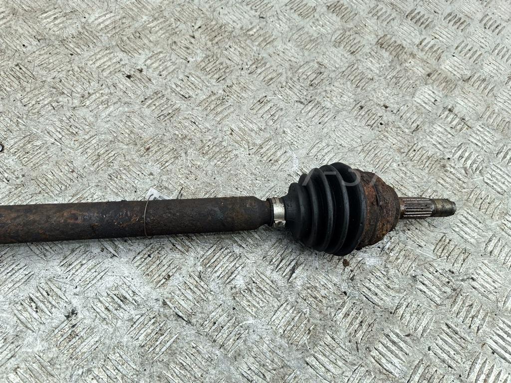 Полуось передняя правая