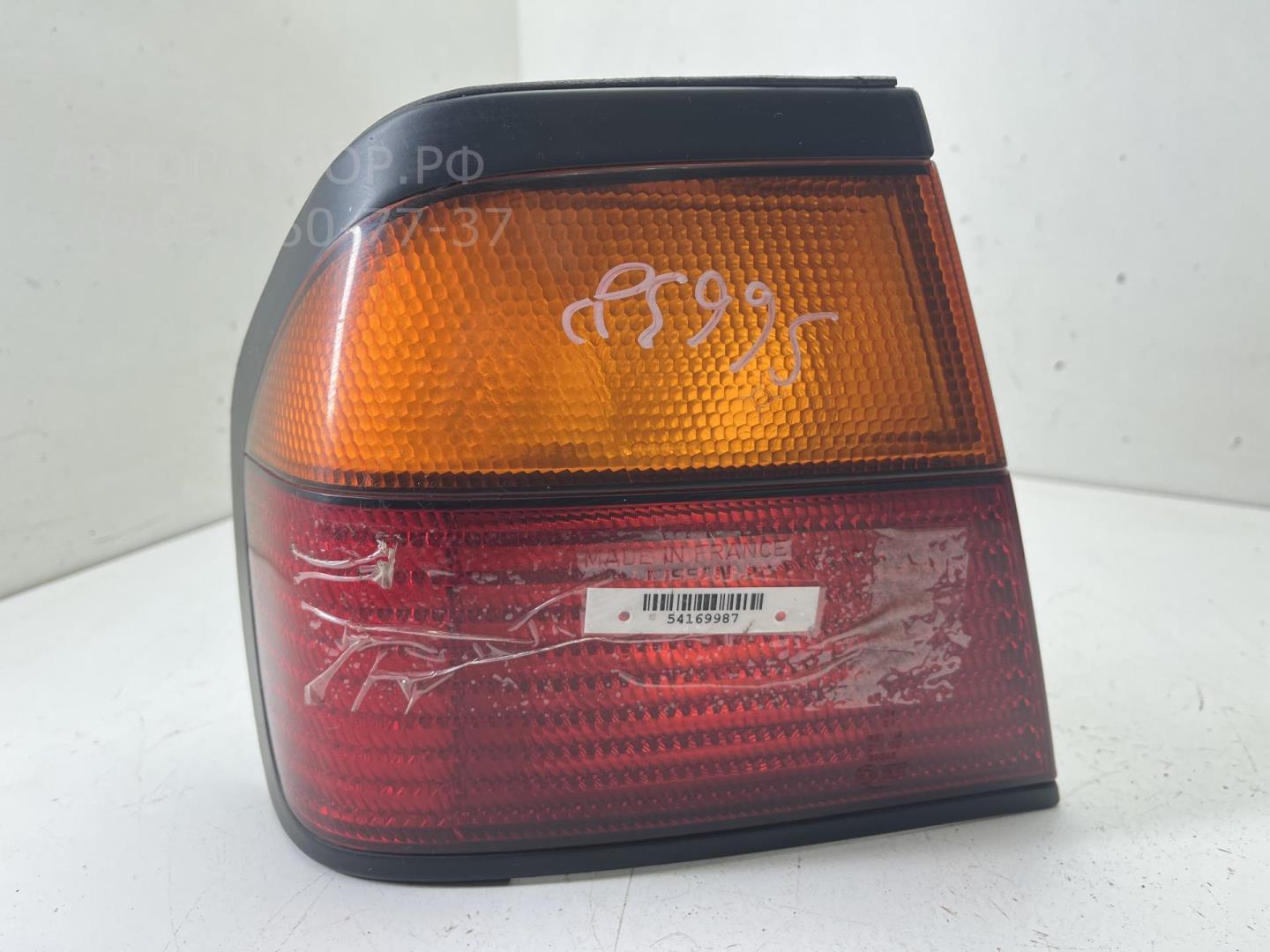 Фонарь задний левый