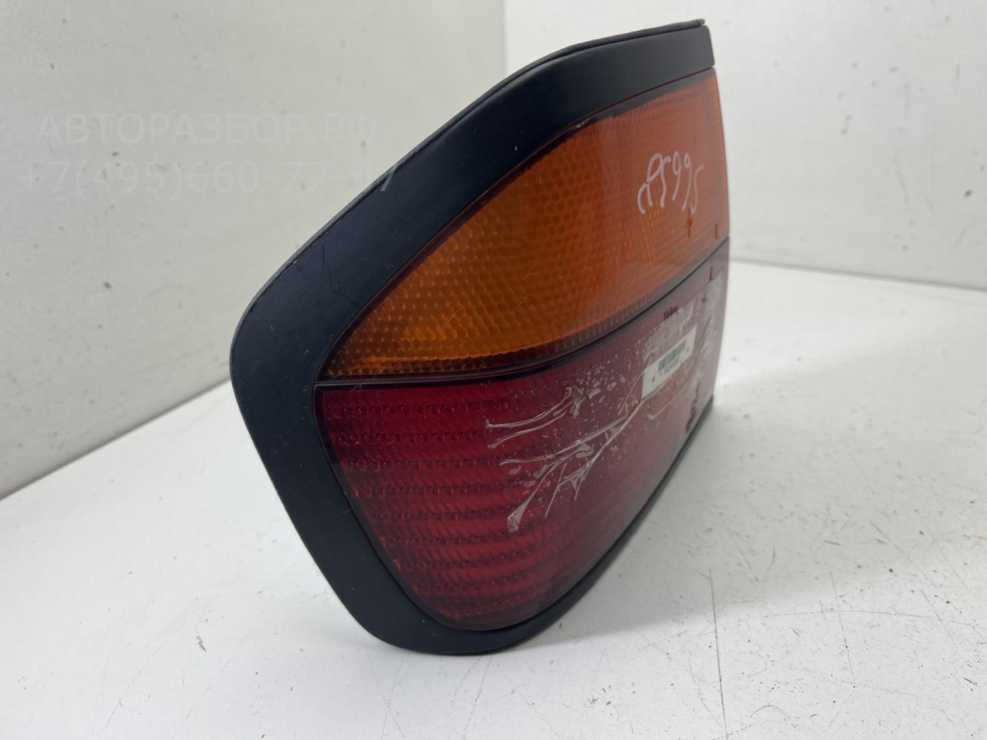 Фонарь задний левый