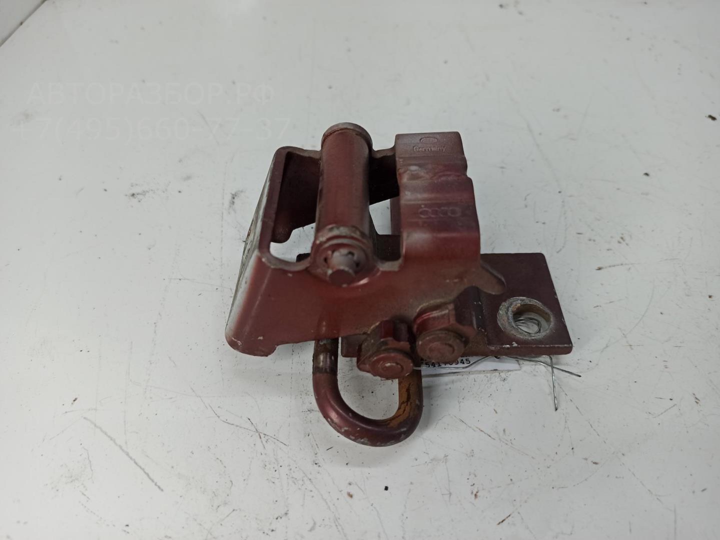 Петля двери