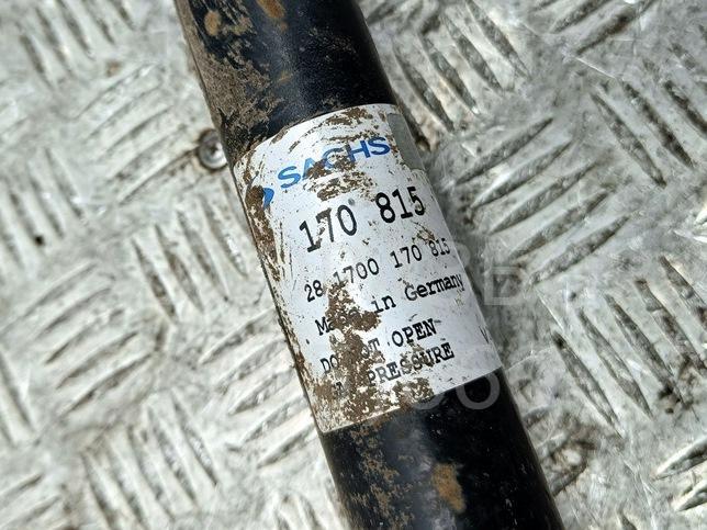 Амортизатор задний правый