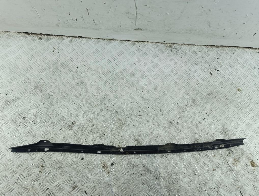 Усилитель заднего бампера