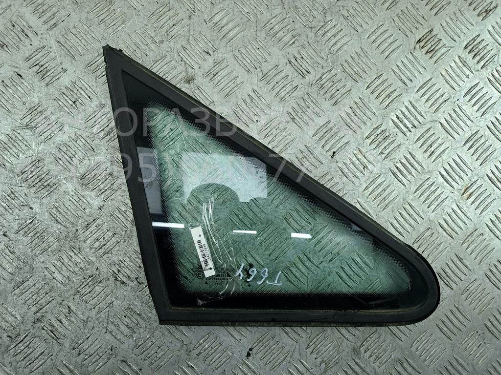 Стекло кузовное глухое правое