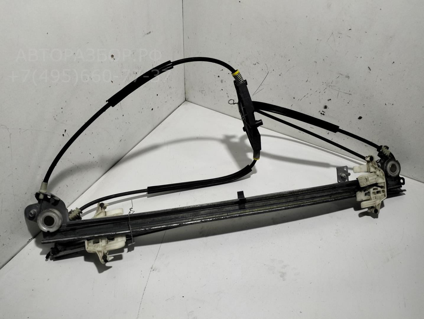 Стеклоподъемник электр. передний правый