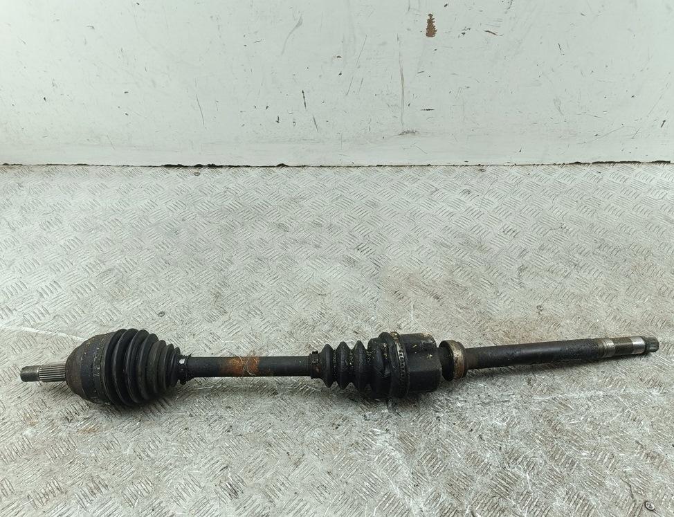 Полуось передняя правая