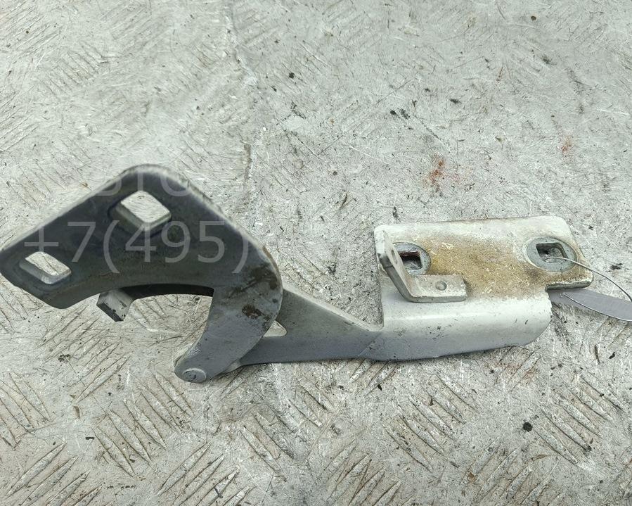 Петля капота левая