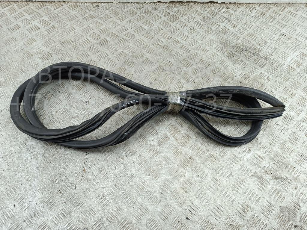 Уплотнитель двери