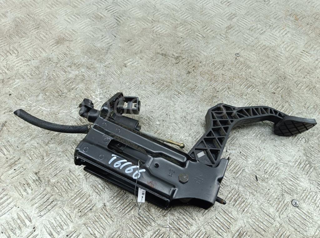 Цилиндр сцепления главный