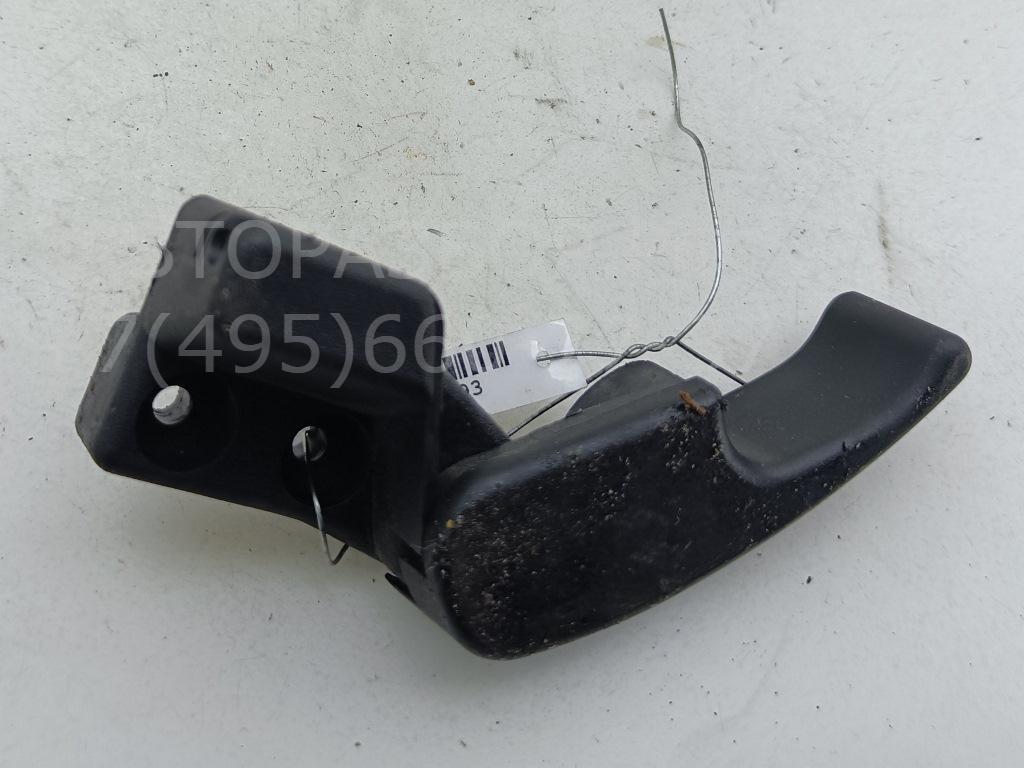 Ручка открывания капота