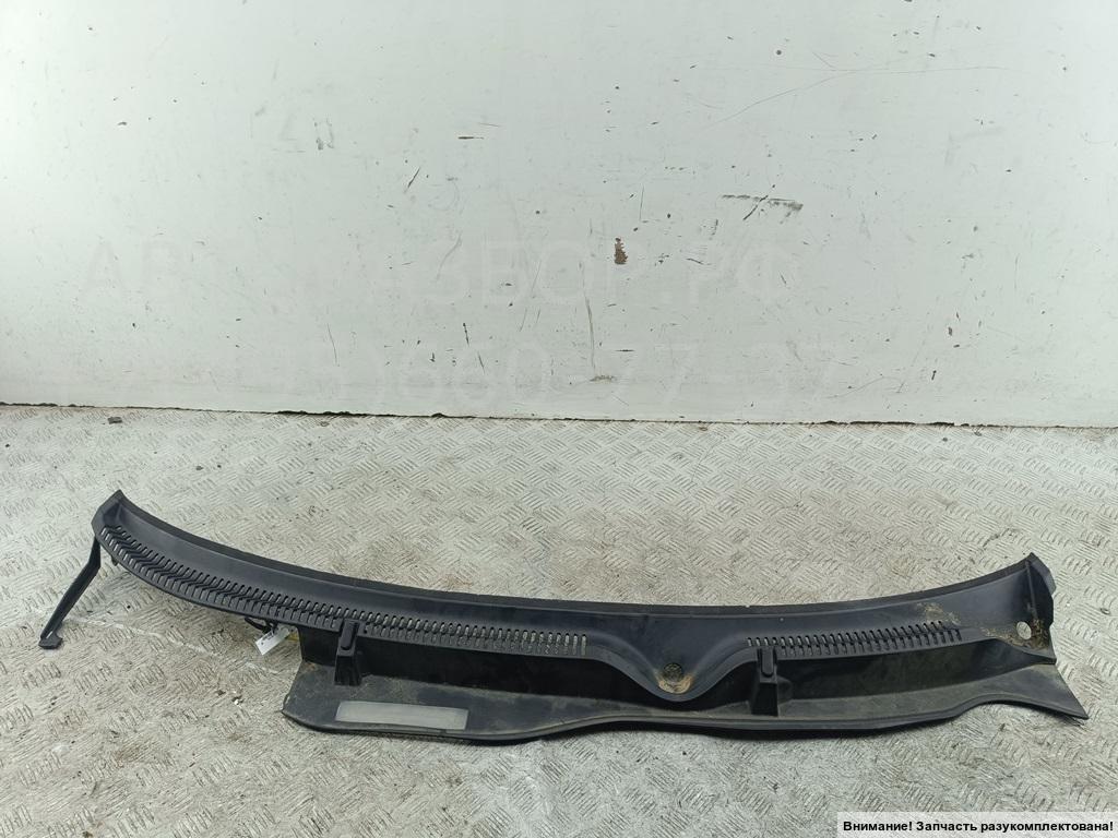 Решетка стеклоочистителей (Жабо)