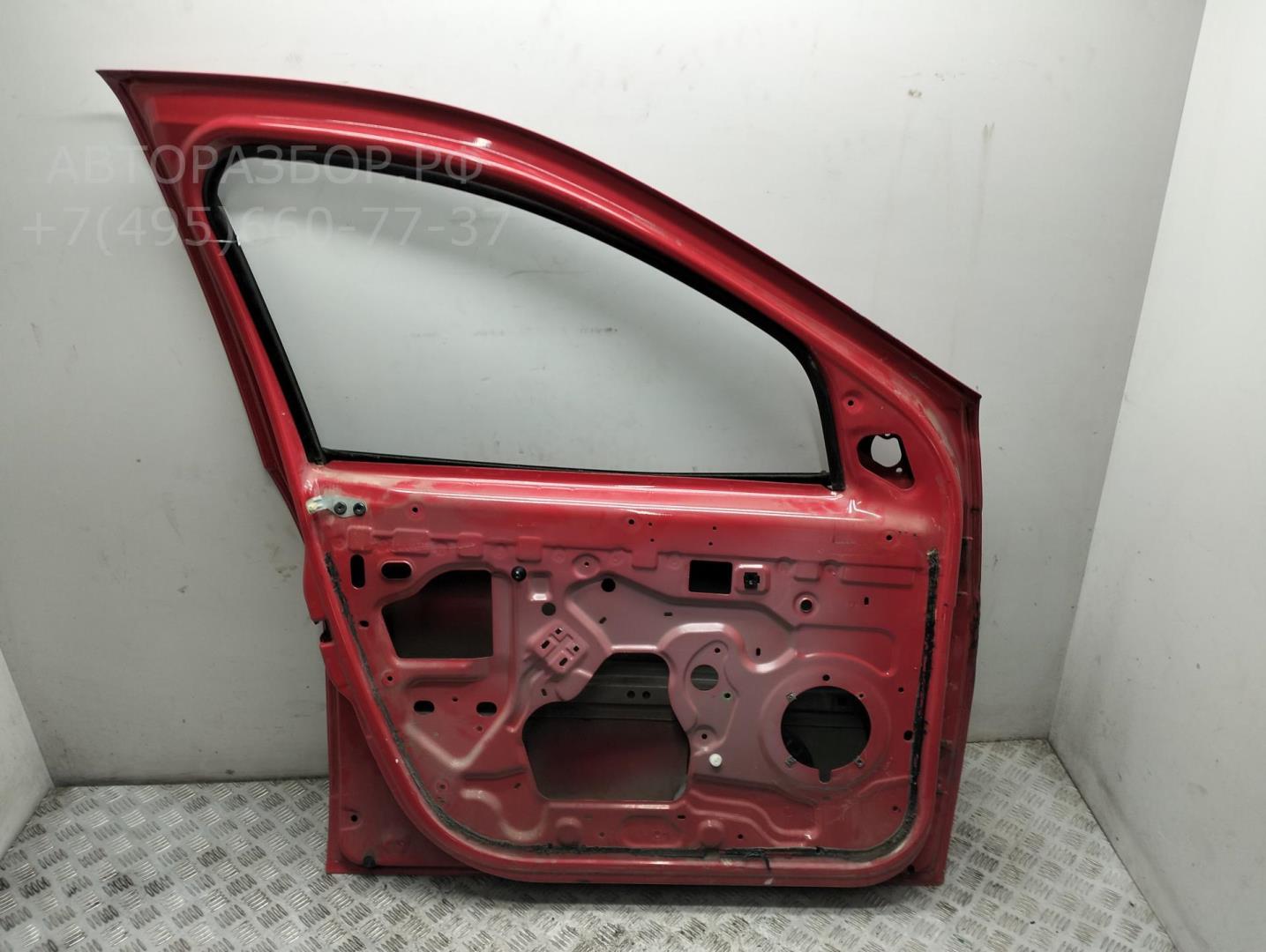 Дверь передняя левая