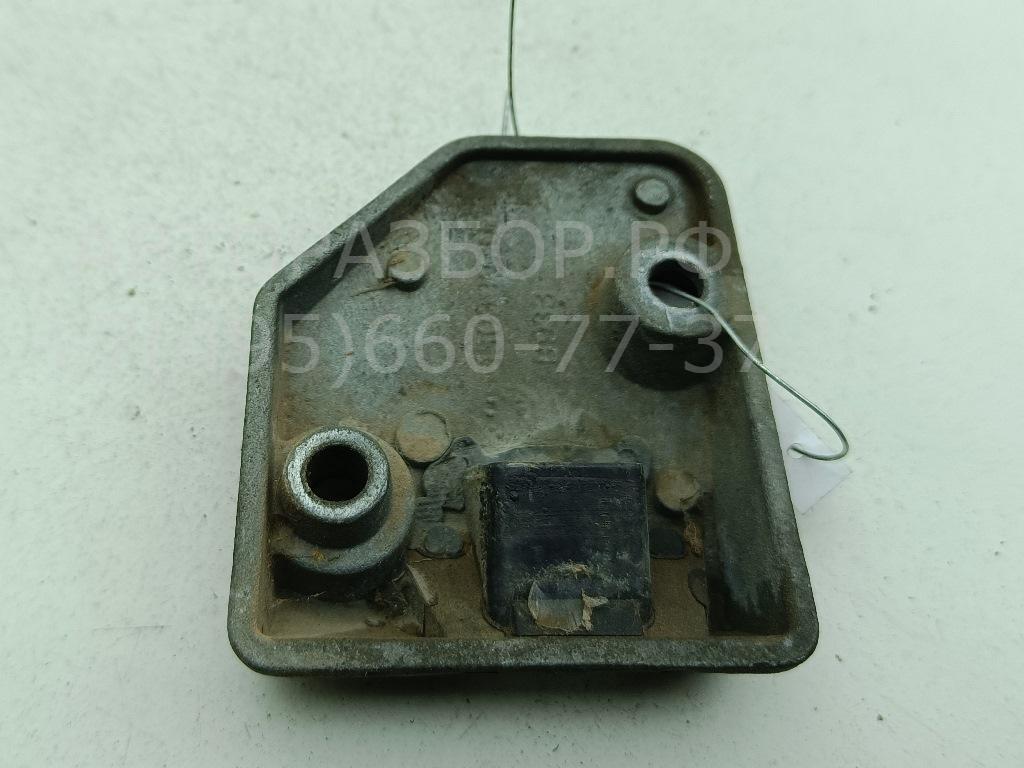 Ответная часть замка двери