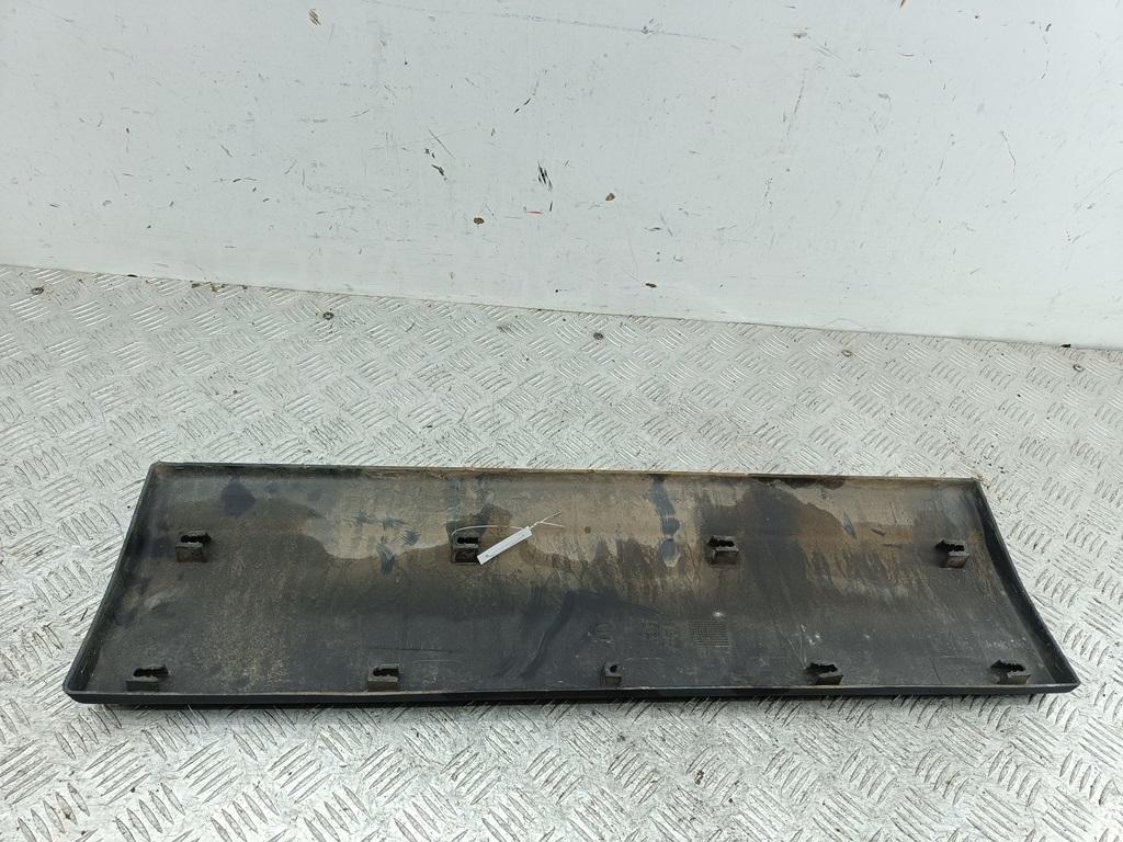 Накладка (кузов наружные)