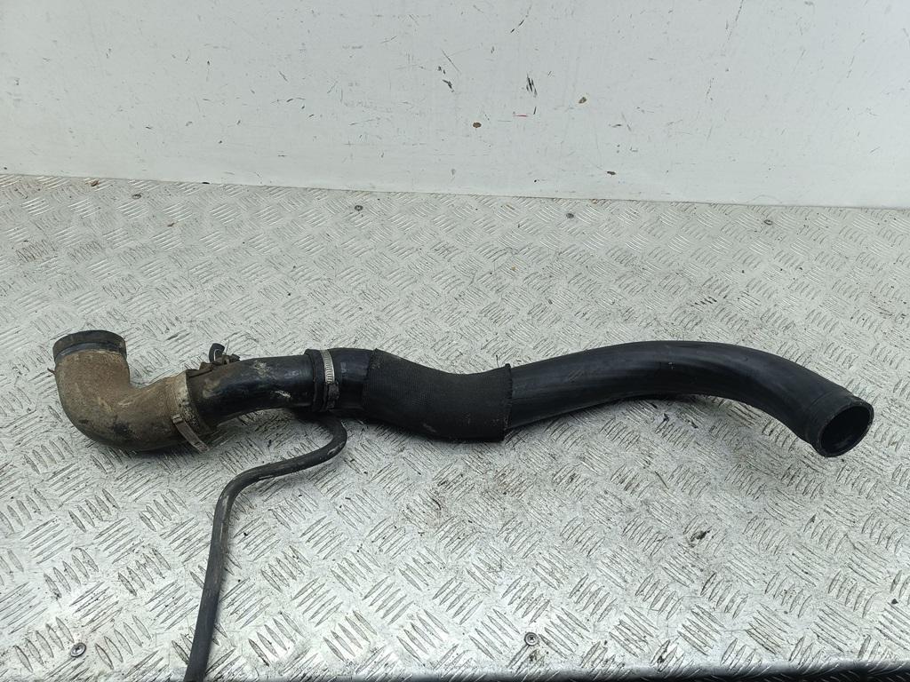 Патрубок интеркулера