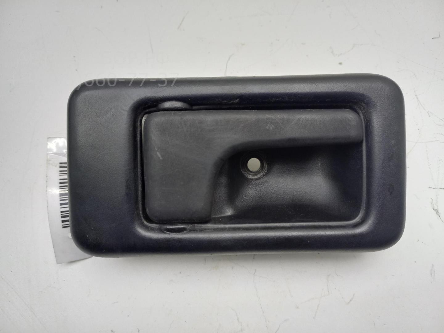 Ручка двери передней внутренняя правая