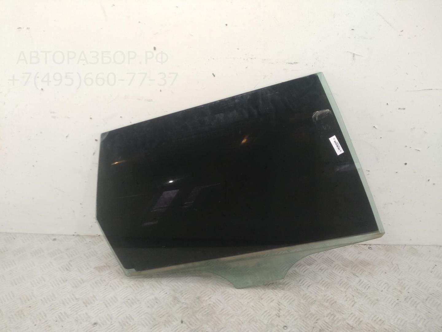 Стекло двери задней правой