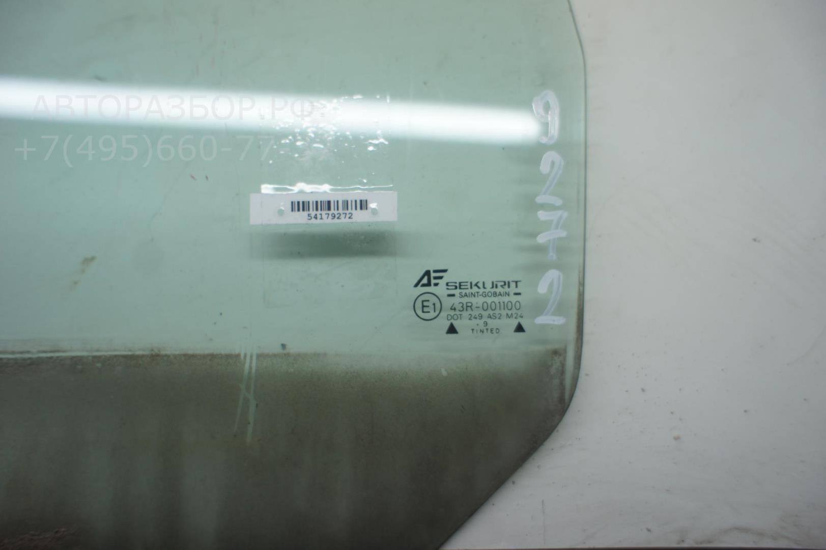 Стекло двери задней левой
