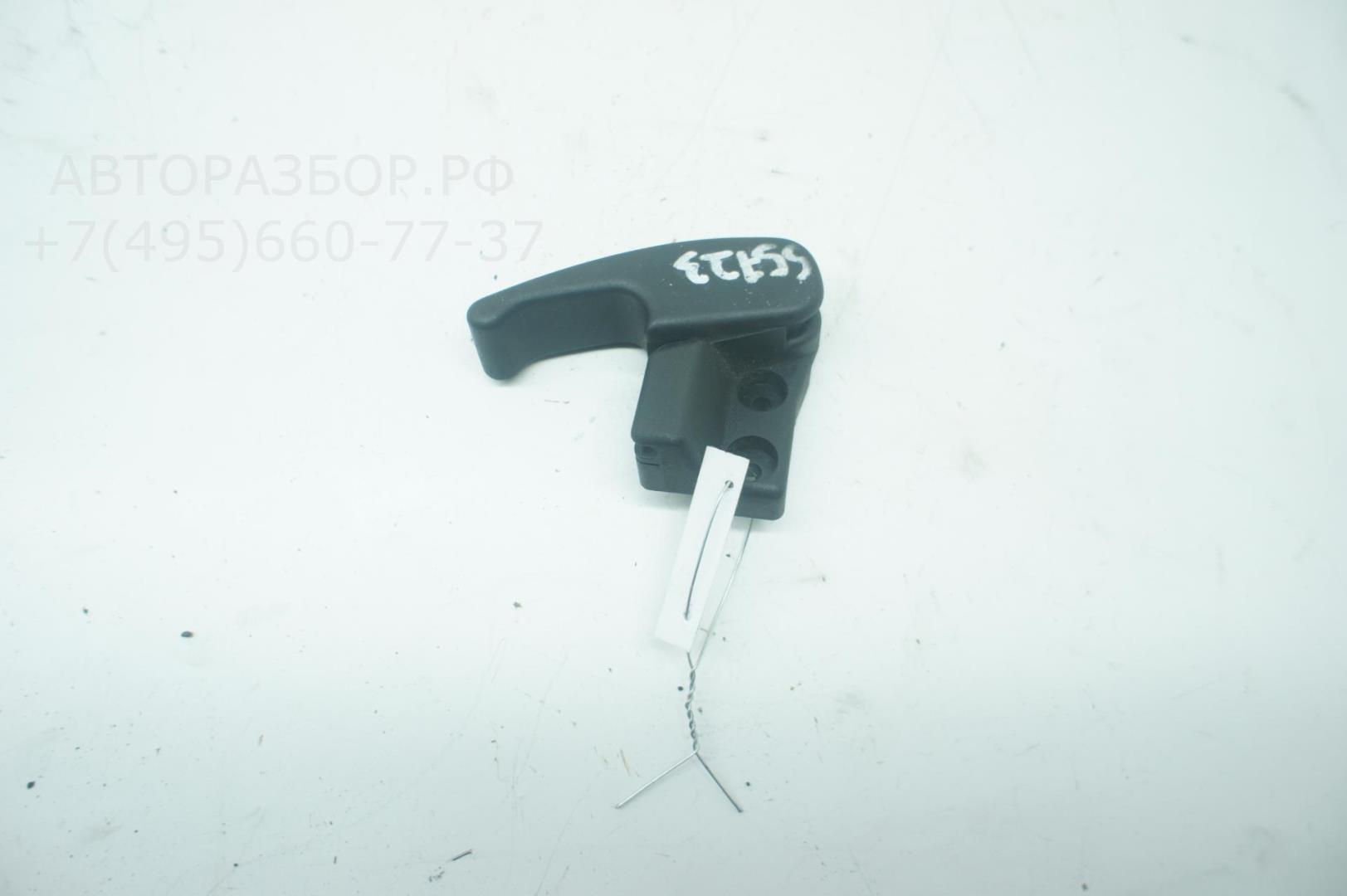 Ручка открывания капота