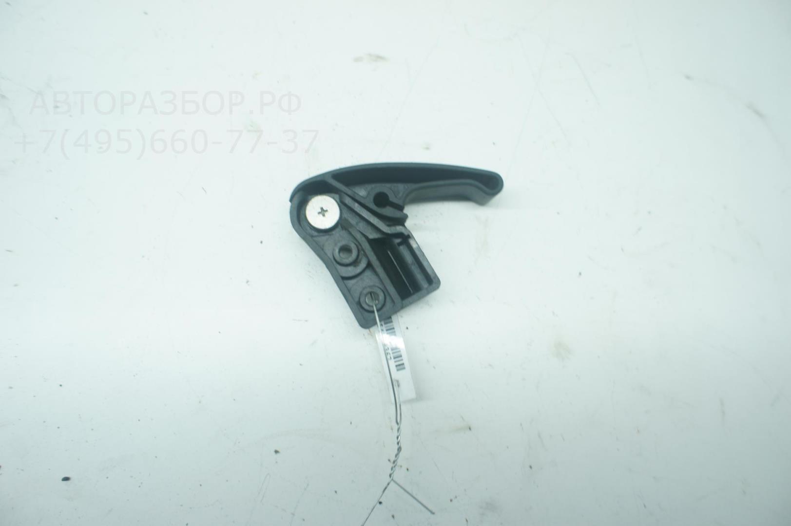 Ручка открывания капота