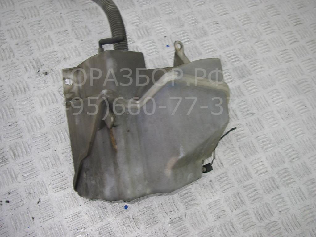 Бачок омывателя лобового стекла