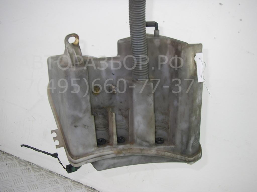 Бачок омывателя лобового стекла