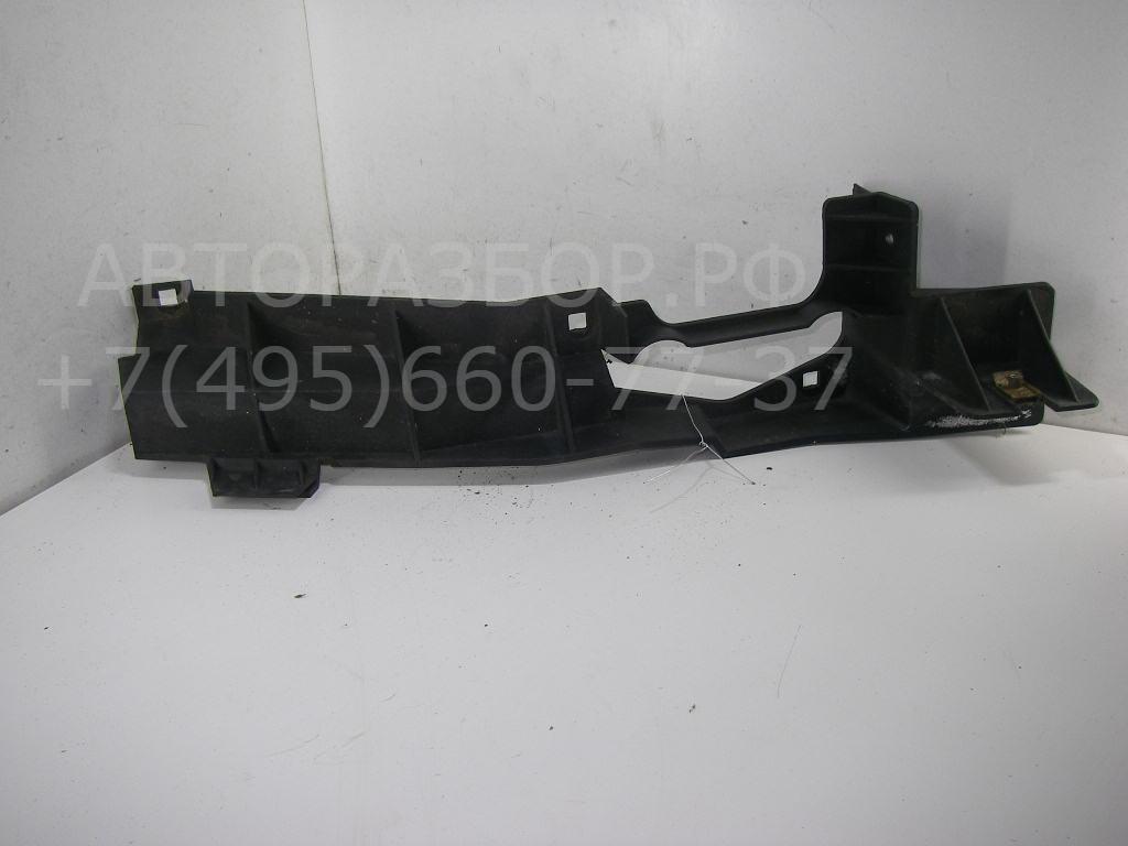 Крепеж фары