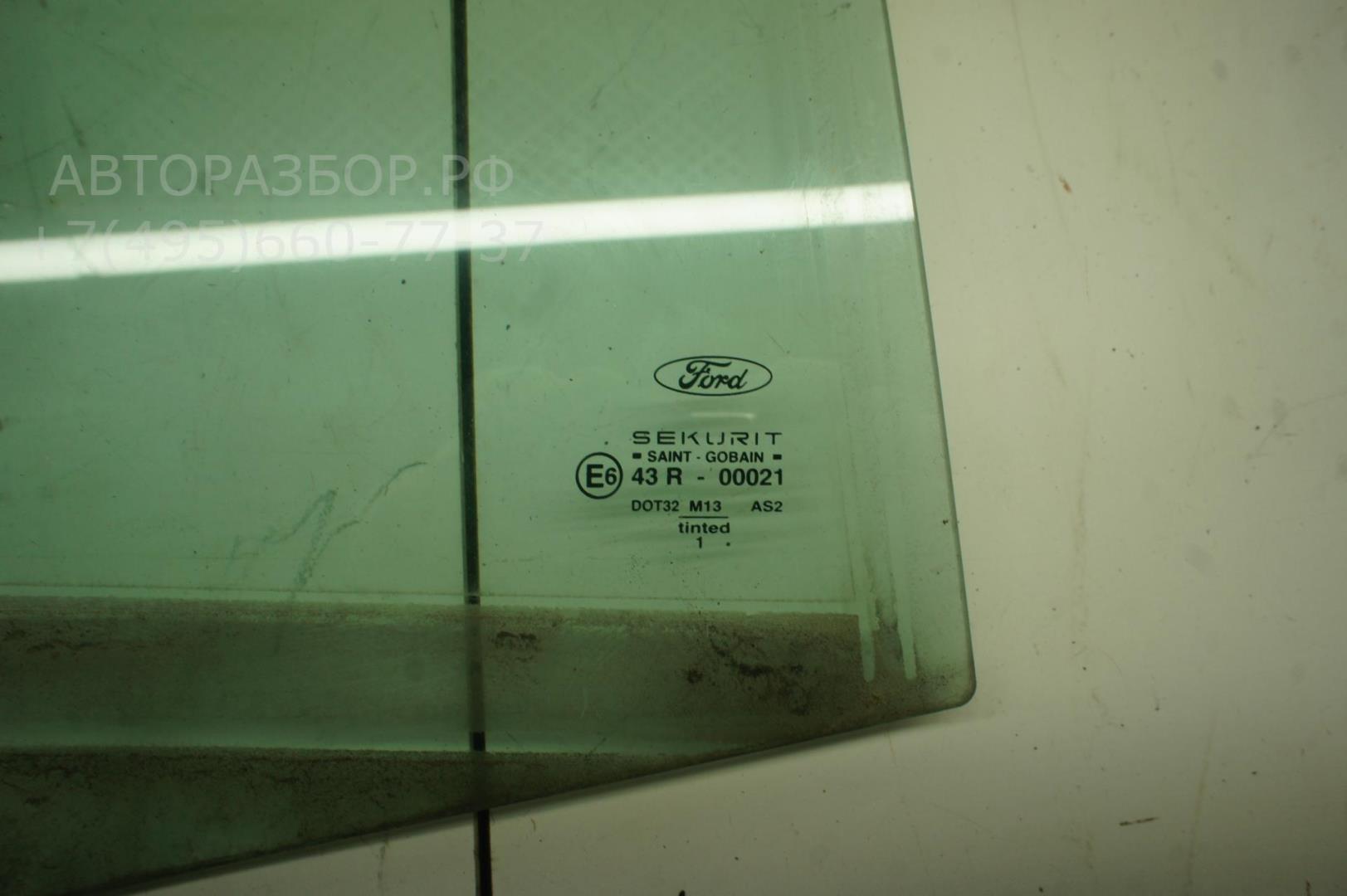 Стекло двери задней правой