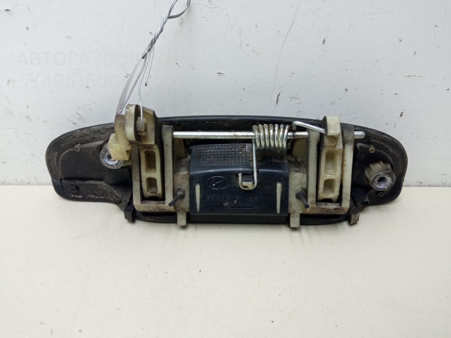 Ручка двери задней наружная левая