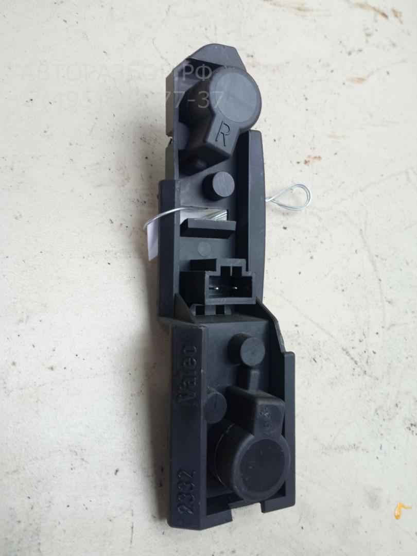 Плата заднего фонаря правого