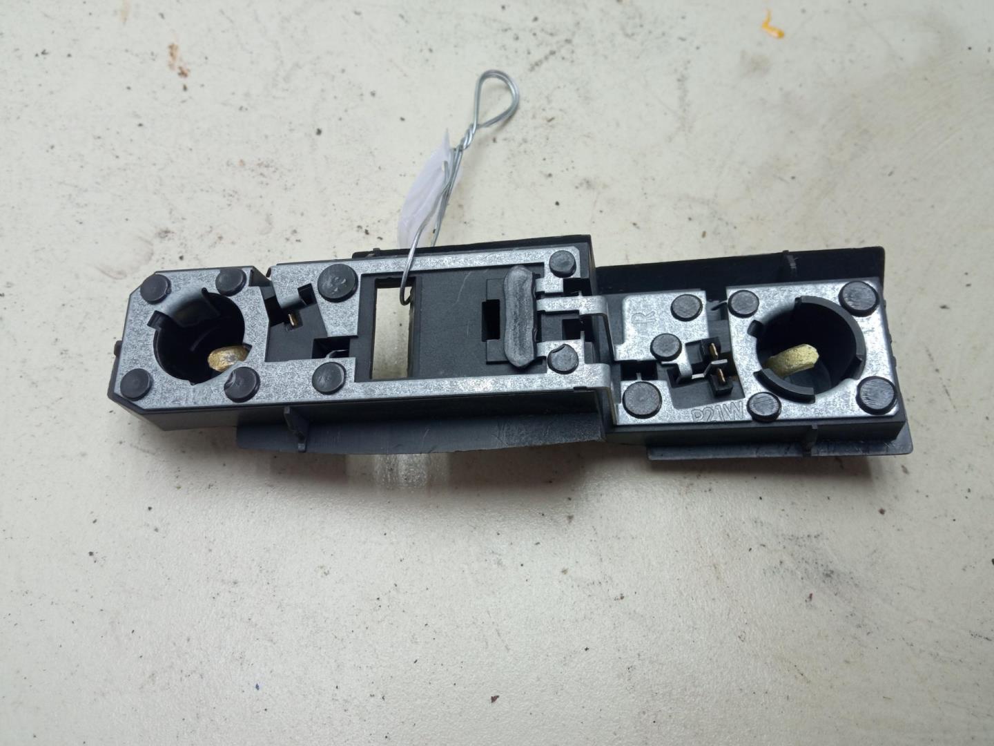 Плата заднего фонаря правого