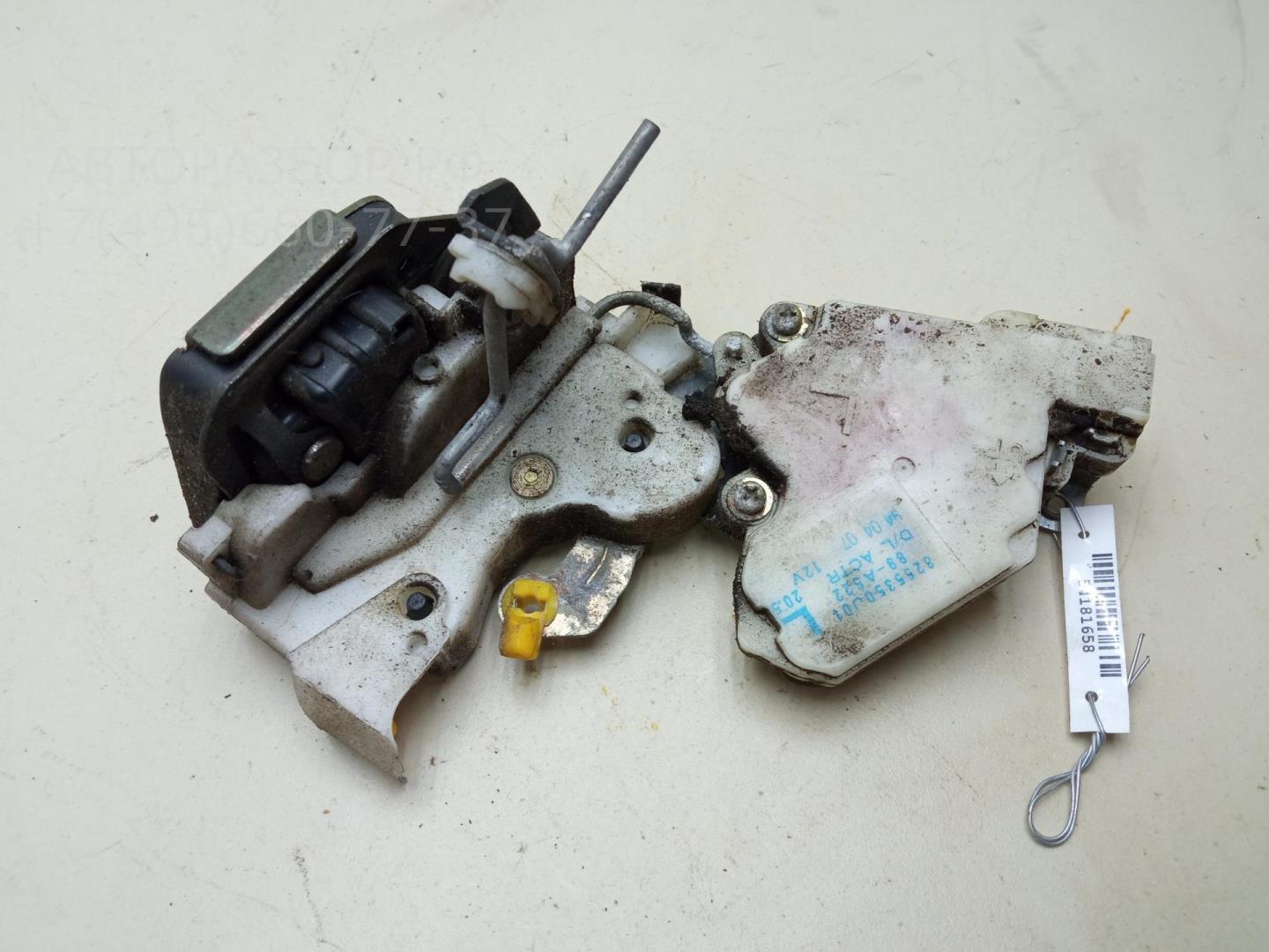 Замок двери задней левой