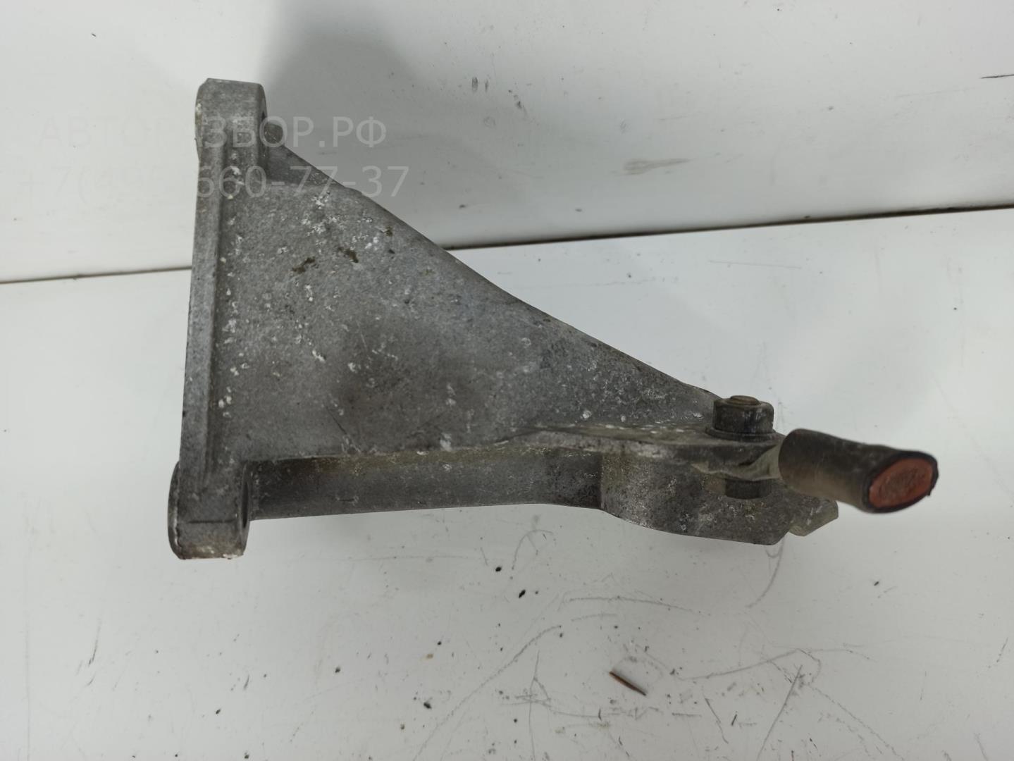 Опора двигателя