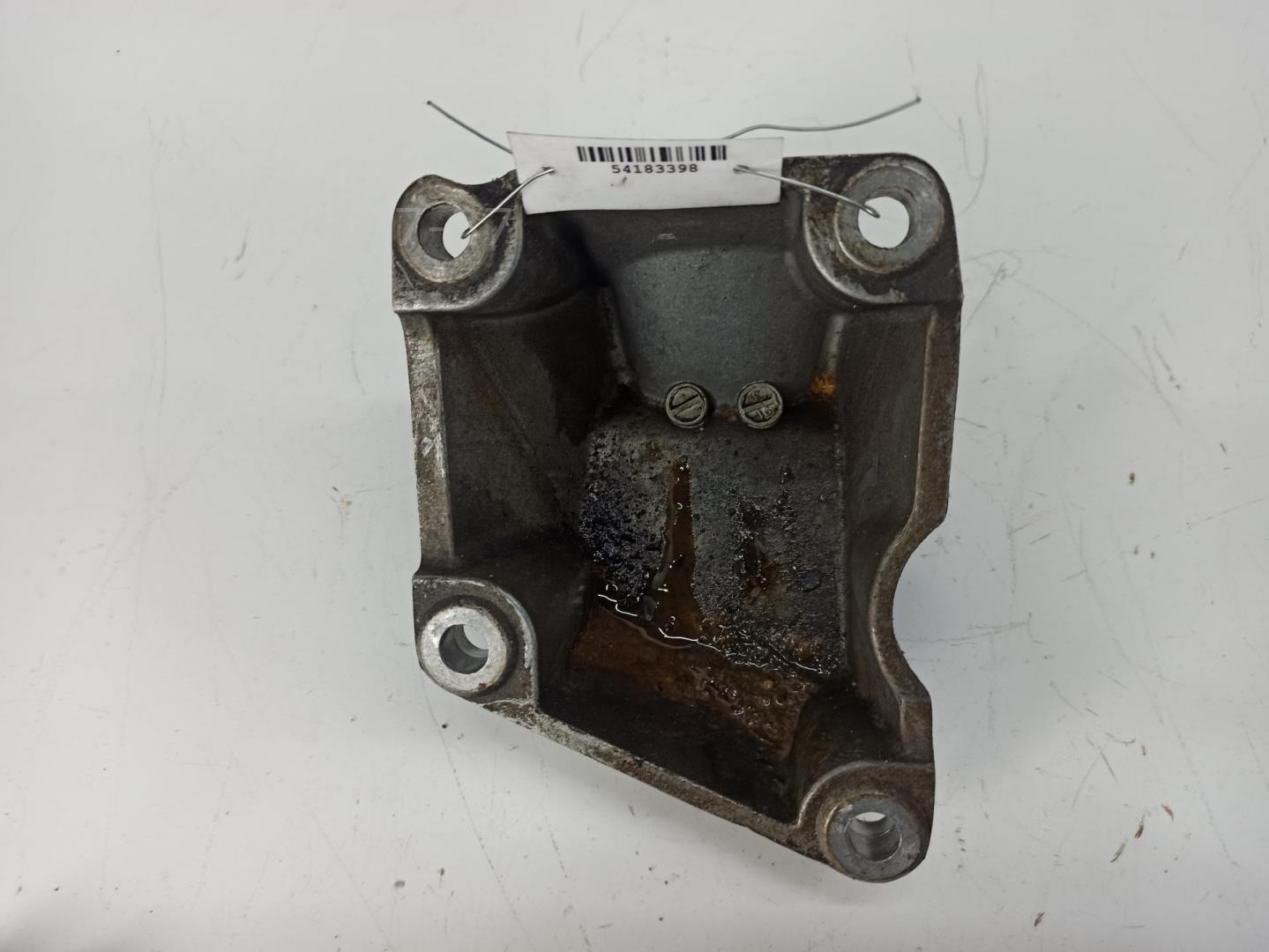 Опора двигателя