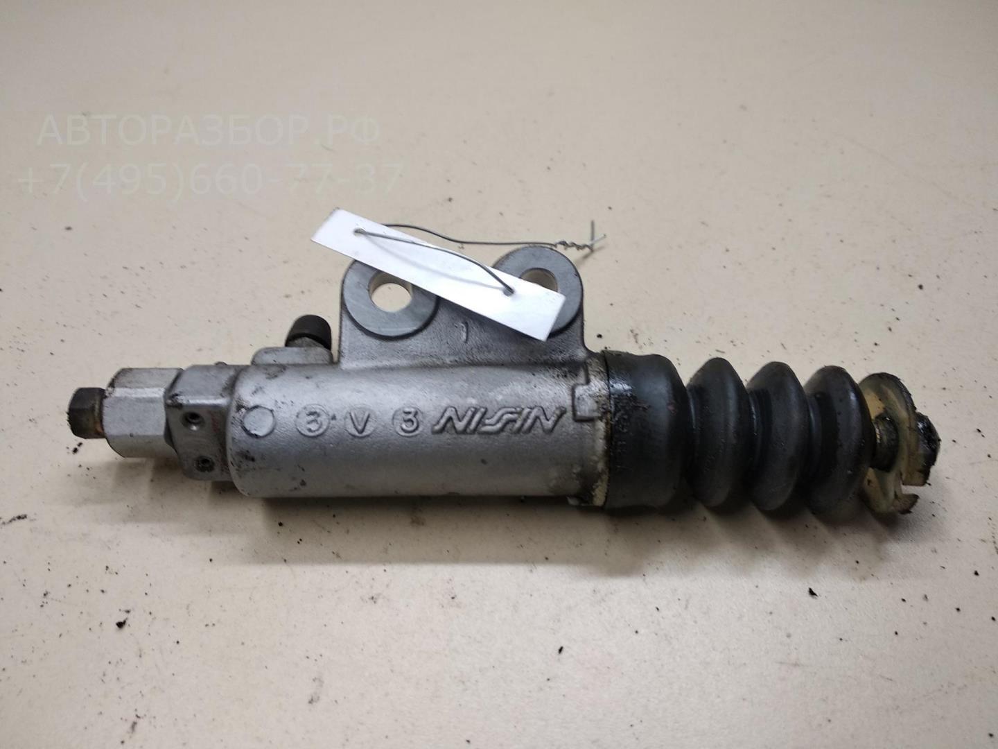 Цилиндр сцепления рабочий