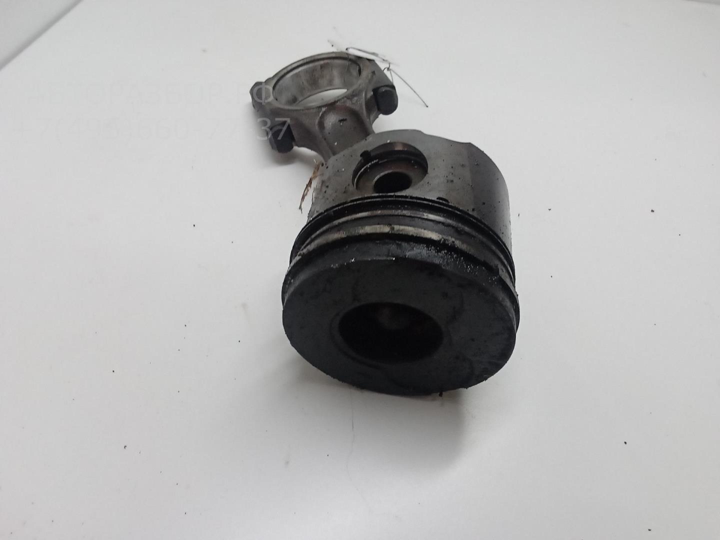 Поршень с шатуном