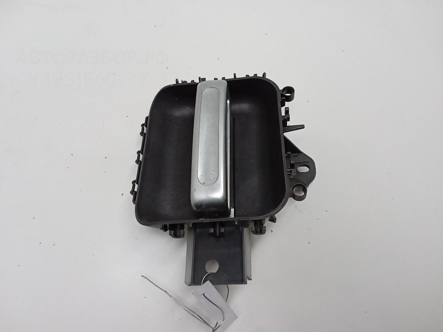 Ручка двери задней внутренняя правая