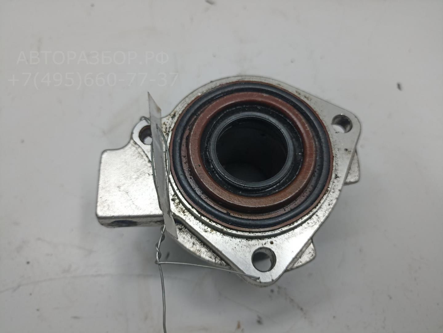 Цилиндр сцепления рабочий