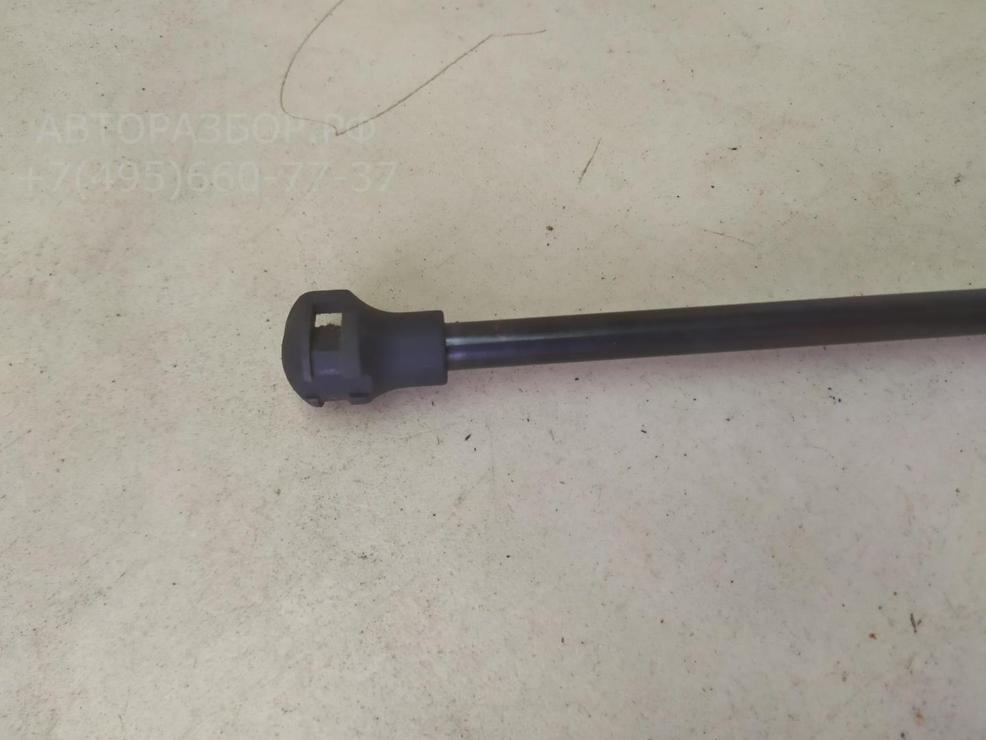 Амортизатор крышки багажника