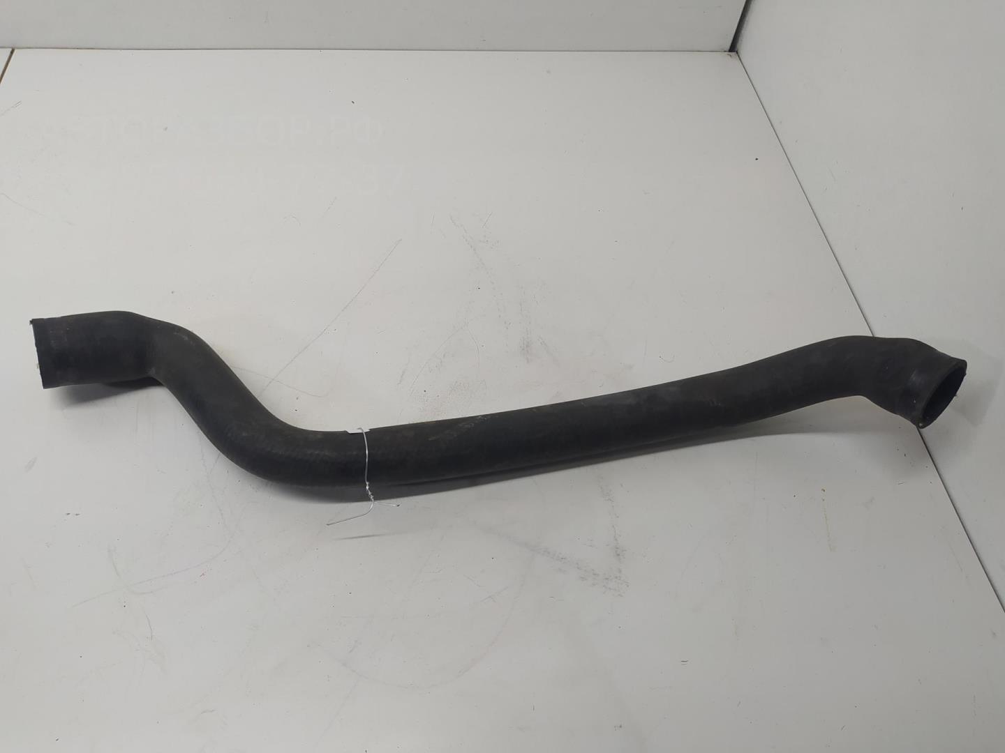 Патрубок радиатора