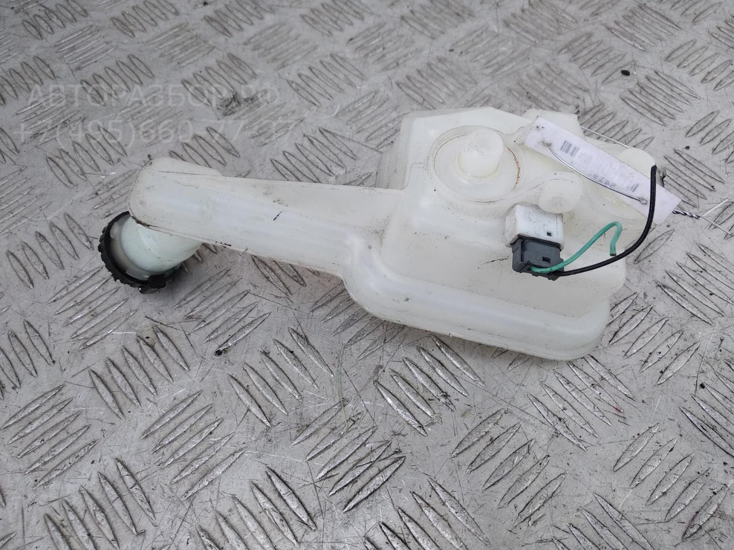 Бачок главного тормозного цилиндра