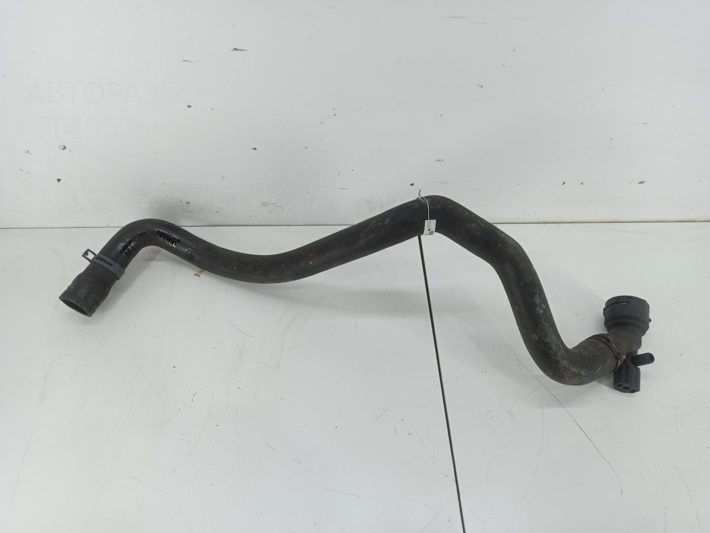 Патрубок радиатора