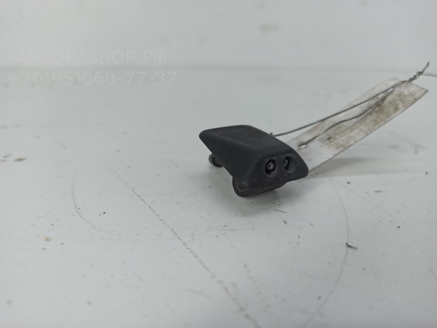 Форсунка омывателя лобового стекла