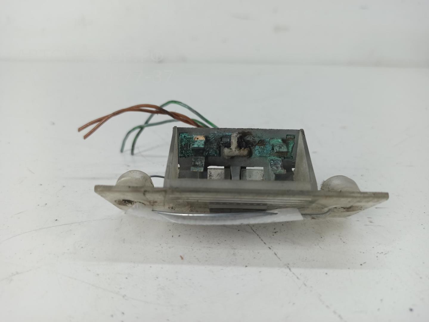 Фонарь подсветки номера